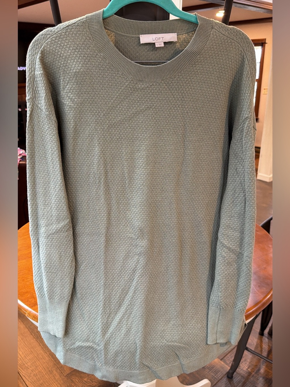 Ann Taylor LOFT green top